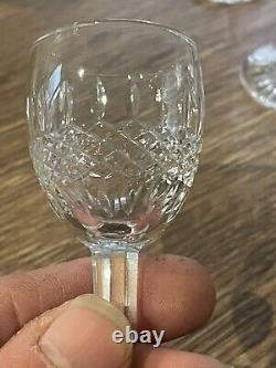 10 anciens verres à liqueur en cristal signés Saint Louis modèle Vendome