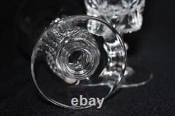 10 anciens verres à vin blanc en cristal taillé, Art Déco, h. 12 cm