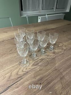 10 anciens verres à vin blanc madère en cristal de Baccarat taillé modèle Chauny