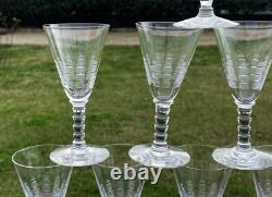 10 anciens verres à vin blanc ou porto gravés en cristal Saint Louis Baccarat