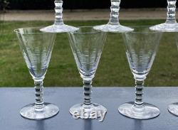 10 anciens verres à vin blanc ou porto gravés en cristal Saint Louis Baccarat