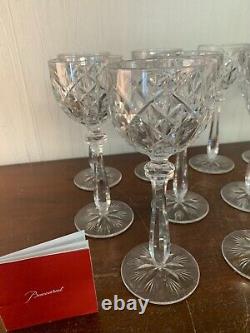 11 verres à vin ancien modèle en cristal de Baccarat (prix à la pièce)