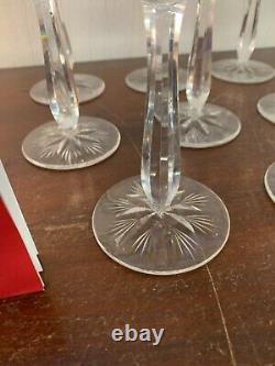 11 verres à vin ancien modèle en cristal de Baccarat (prix à la pièce)