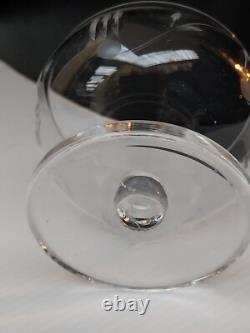 12 COUPES A CHAMPAGNE en CRISTAL Gravé Ancien H 7 cm BACCARAT