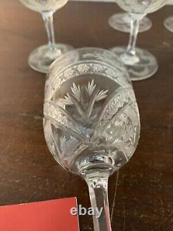 12 verres à vin ancien modèle taillé et gravé cristal Baccarat (prix à la pièce)