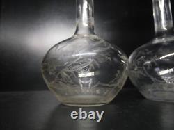 1 ancienne carafe en cristal gravé Baccarat modèles Mimosa