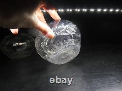 1 ancienne carafe en cristal gravé Baccarat modèles Mimosa