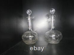 1 ancienne carafe en cristal gravé Baccarat modèles Mimosa