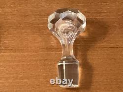 2 anciennes Carafe à Vin En Cristal De Baccarat gravé 19 ème numérotées