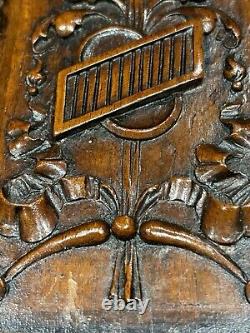 2 anciens Panneaux De Boiserie Epok XIXe En Noyer sculptéa Décor D Étoiles
