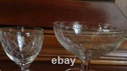 37 verres modèle ancien croisillons en cristal BAYEL