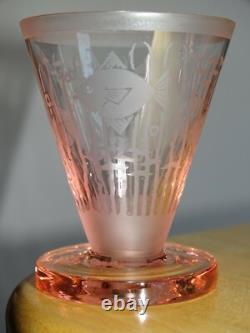 4 ANCIENS VERRES A APERITIF CRISTAL POISSON STYLISER ART DECO GRAVURE ACIDE 8 cm