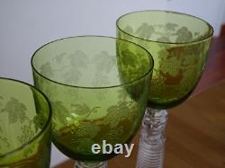 4 Anciens Verres A Vin Roemer Cristal Colore Decor Grappes De Vigne