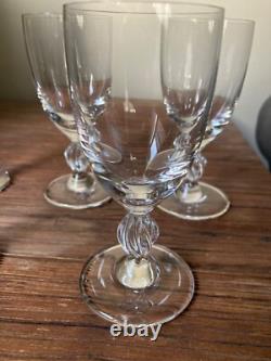 5 Verres A Vin Anciens Cristal De Lalique Modele Frejus