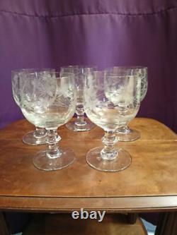 5 anciens très grands verres en cristal soufflé et taillé