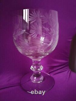 5 anciens très grands verres en cristal soufflé et taillé
