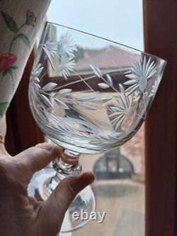 5 anciens très grands verres en cristal soufflé et taillé