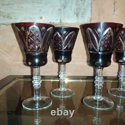 5 anciens verres à vin couleur Rubis taille Cristal de Bohème