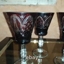 5 anciens verres à vin couleur Rubis taille Cristal de Bohème