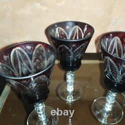 5 anciens verres à vin couleur Rubis taille Cristal de Bohème