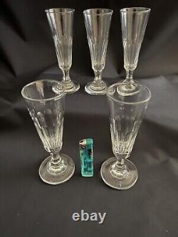 5 flutes à champagne, cristal ancien, début XXe