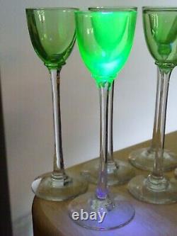 6 ANCIENS GRANDS VERRES A LIQUEUR CRISTAL TYPE VERT OURALINE ht 14,7 cm