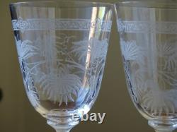 6 ANCIENS VERRES A VIN BLANC CRISTAL MODELE GRAVURE FLORALE ORIENTALISTE 11 cm