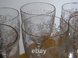 6 ANCIENS VERRES A VIN ROUGE MODELE BELLE GRAVURE FLORALE ht 13,5 cm