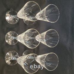 6 anciennes flûtes à champagne en cristal taillé