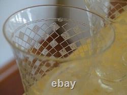 7 ANCIENS VERRES A LIQUEUR ART DECO EN CRISTAL STYLE BACCARAT ht 6,2 cm