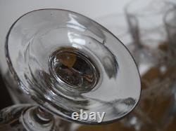 7 ANCIENS VERRES A VIN CRISTAL GRAVURE ART NOUVEAU ht 12 cm