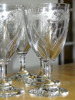 7 ANCIENS VERRES A VIN CRISTAL GRAVURE ART NOUVEAU ht 12 cm