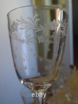 7 ANCIENS VERRES A VIN ROUGE OU BLANC CRISTAL QUALITE STYLE NAPOLEON III étoiles