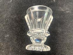 7 Anciens Verres à Liqueur en Cristal Baccarat St Louis Cave à Liqueur