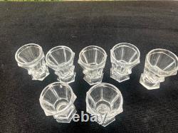 7 Anciens Verres à Liqueur en Cristal Baccarat St Louis Cave à Liqueur