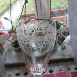 7 verres a vin ancien en cristal de baccarat gravé H 13,5 cm