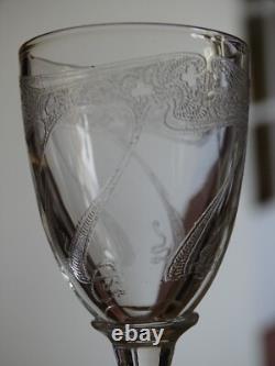 8 ANCIENS VERRES A LIQUEUR CRISTAL GRAVURE ART NOUVEAU ht 7,5 cm
