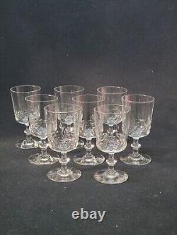 8 Anciens Verres A Vin En Cristal De Baccarat Taillé Gravure 10742