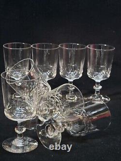 8 Anciens Verres A Vin En Cristal De Baccarat Taillé Gravure 10742