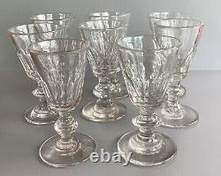 8 Verres à liqueur anciens cristal de Baccarat/St Louis, modèle Caton, h 8,5 cm