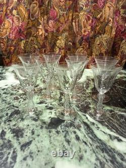 9 Verres à Vin Anciens En Cristal Gravé Parfait État