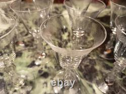 9 Verres à Vin Anciens En Cristal Gravé Parfait État