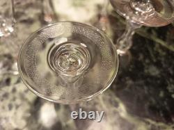 9 Verres à Vin Anciens En Cristal Gravé Parfait État