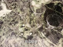 9 Verres à Vin Anciens En Cristal Gravé Parfait État