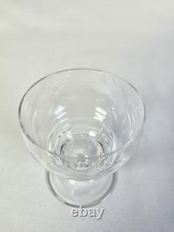 9 anciens verres à vin porto en cristal gravé ciselé art déco