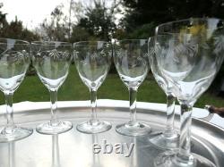 9 verres à vin anciens en cristal taillé ciselé, décor floral