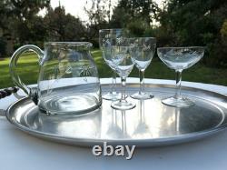 9 verres à vin anciens en cristal taillé ciselé, décor floral