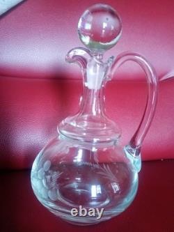 AIGUIERE CARAFE ANCIENNE Verre cristal gravé Feuillage & Fleurs BOUCHON BOULE