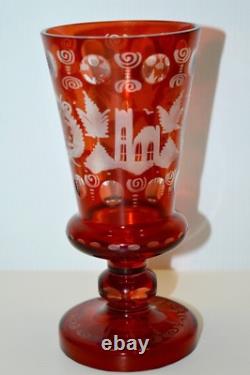 -ANCIEN CALICE CRISTAL de BOHEME ROUGE verre à pied collection vitrine religion