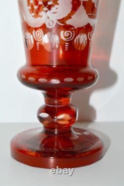 -ANCIEN CALICE CRISTAL de BOHEME ROUGE verre à pied collection vitrine religion